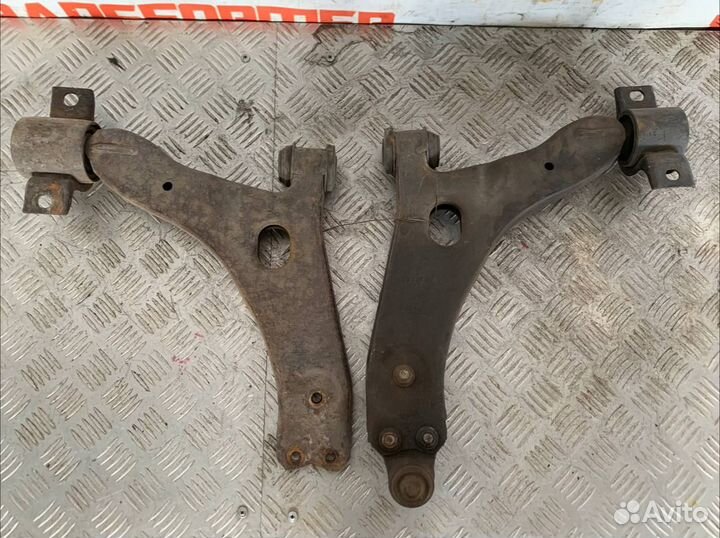 Рычаг подвески передний Ford Focus 1 USA