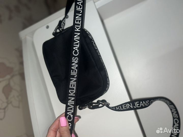 Сумочка Calvin Klein