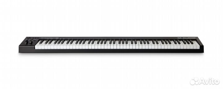 Midi клавиатура Novation Launchkey 88
