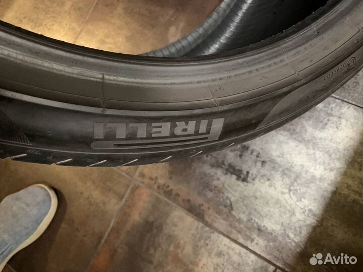 Pirelli P Zero 315/30 R22