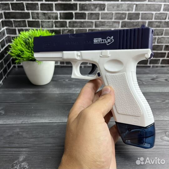 Водный пистолет электрический