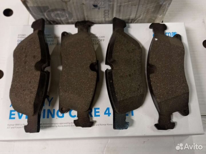 Оригинальные тормозные колодки Mercedes-Benz GLC