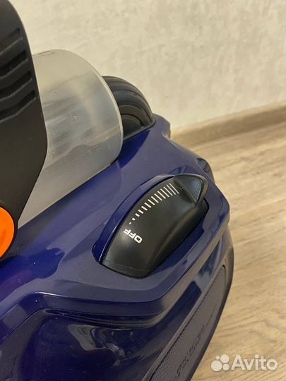 Пылесос с контейнером для пыли Electrolux zspc2000