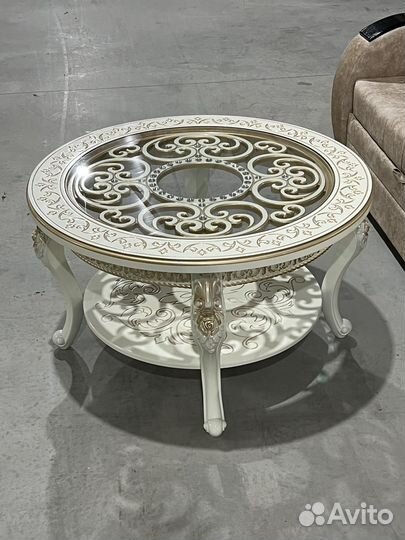 Журнальный столик круглый стекло