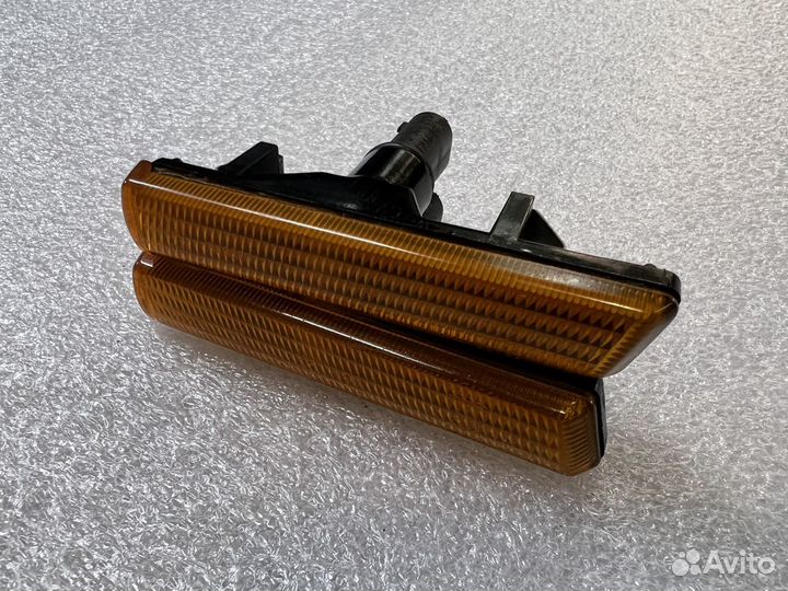 Повторители поворота BMW E38