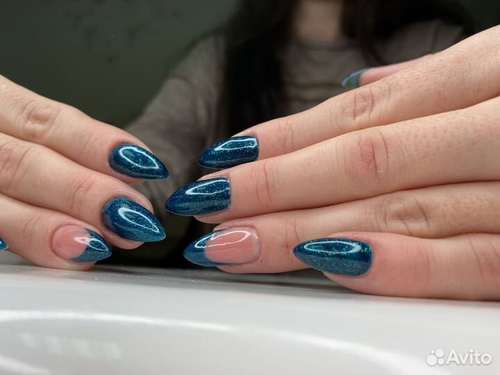 Наращивание ногтей, педикюр