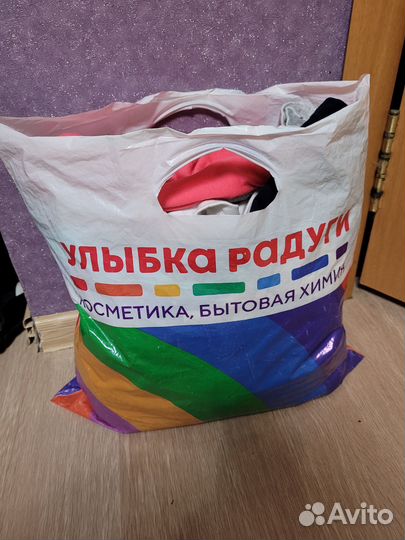 Отдам вещи на девочку р. 128-134