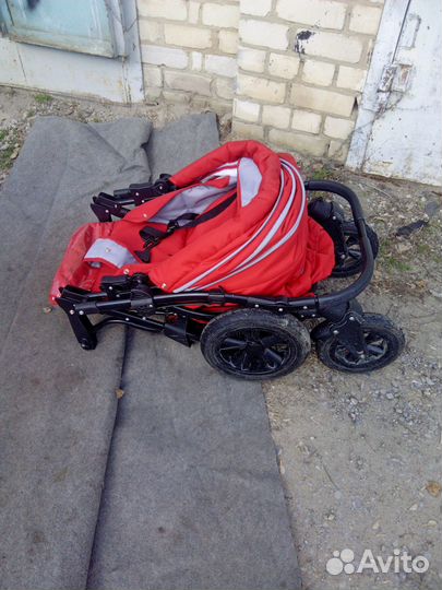Продаю детскую коляску