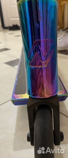 Трюковой самокат Novatrack