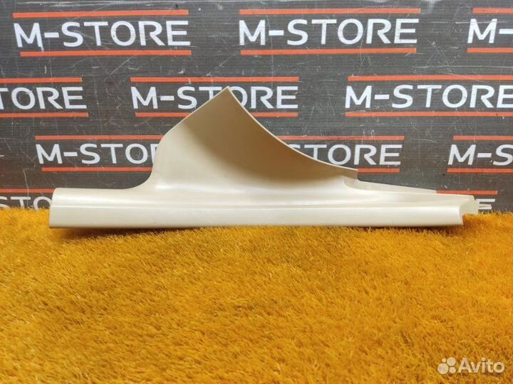 Накладка на порог салона задняя левая Bmw 5-Series