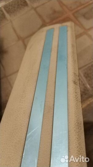 Накладка порога (внутренняя) Передняя левая A8