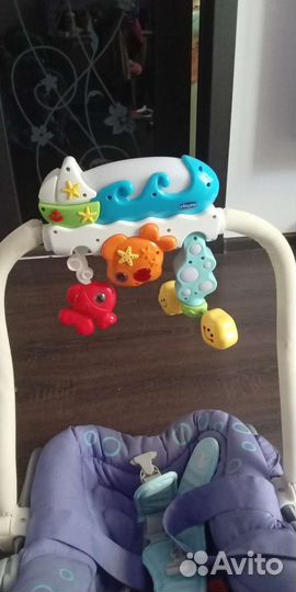 Шезлонг для новорожденных