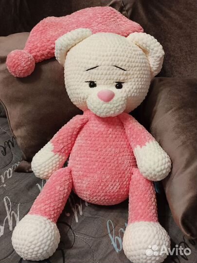 Большой плюшевый мишка