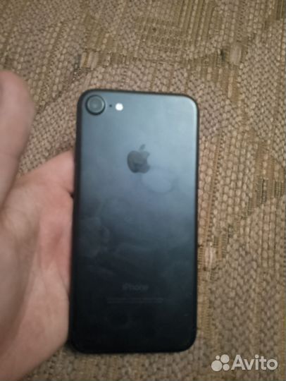 iPhone 7, 128 ГБ