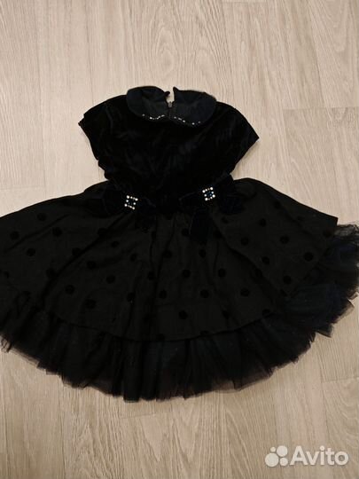 Детское нарядное платье 98