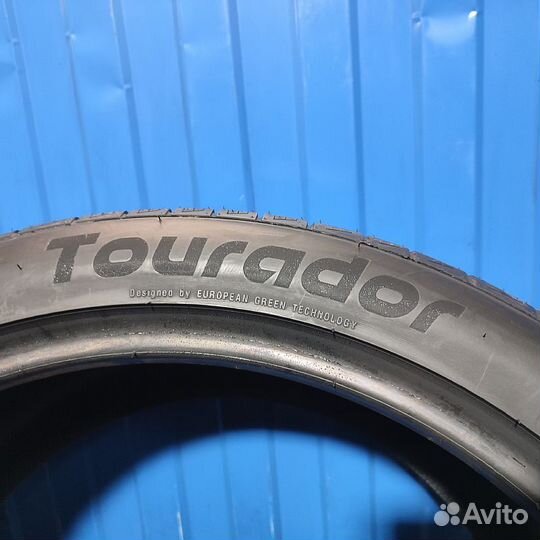 Tourador Winter Pro TSU1 275/40 R20 и 315/35 R20