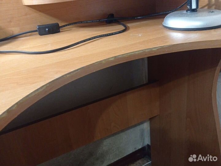 Косметический столик с зеркалом бу