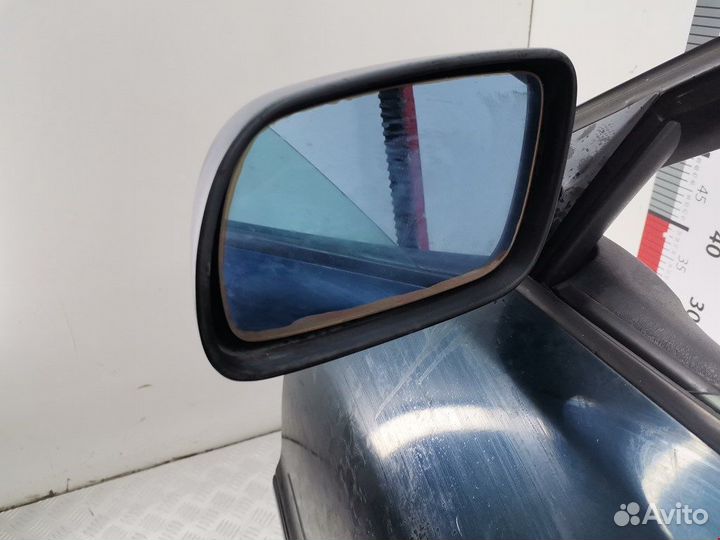 Дверь передняя для Audi A4 B5 8D0831051B