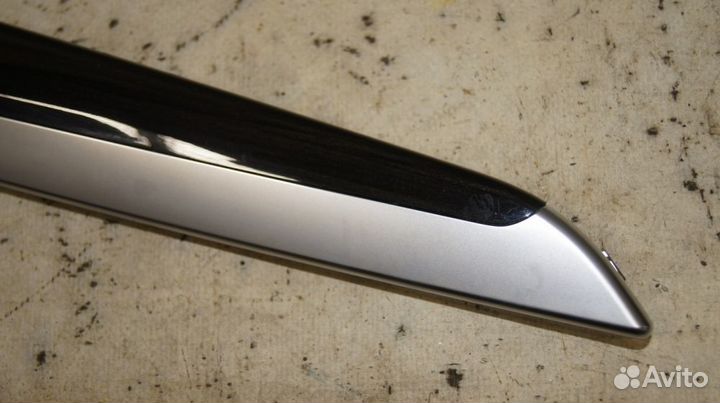 Накладка обшивки двери RR BMW 520i F11