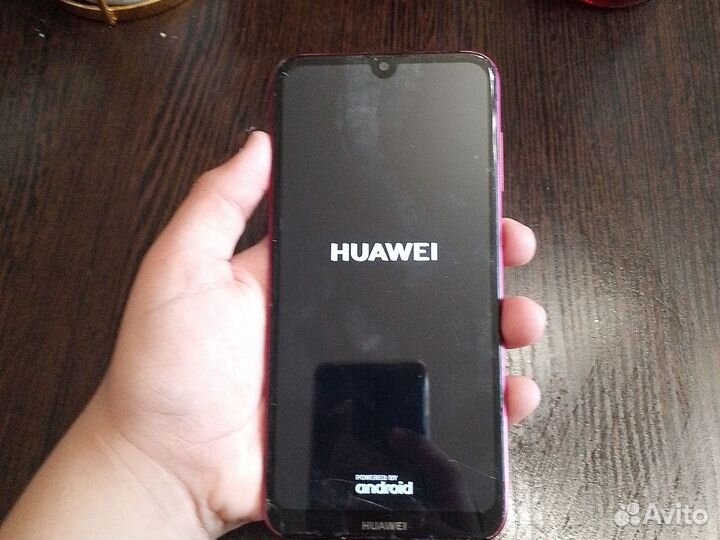 HUAWEI Y7 (2019), 4/64 ГБ