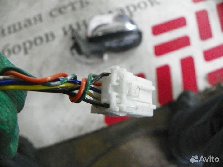 Зеркало левое электрическое Mitsubishi Outlander