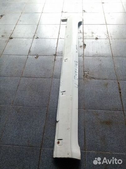 Накладка на порог наружная правая Geely Emgrand EC