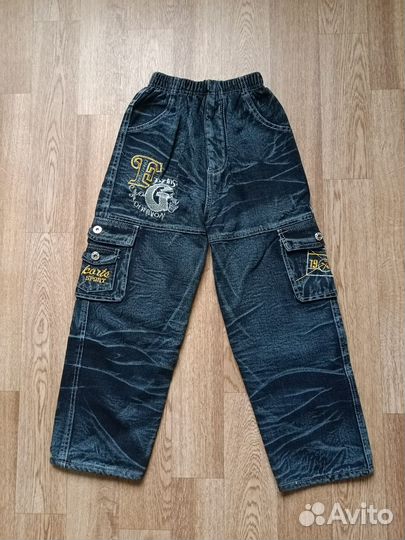 Продам джинсы и бриджи на мальчика
