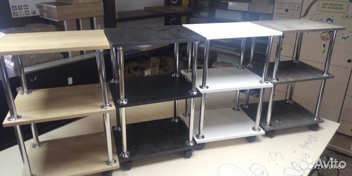 Тумба маникюрная