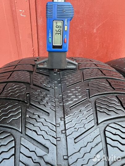 Michelin X-Ice XI3 215/55 R17 98H