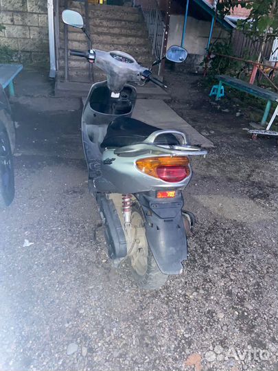 Yamaha grand axis 100