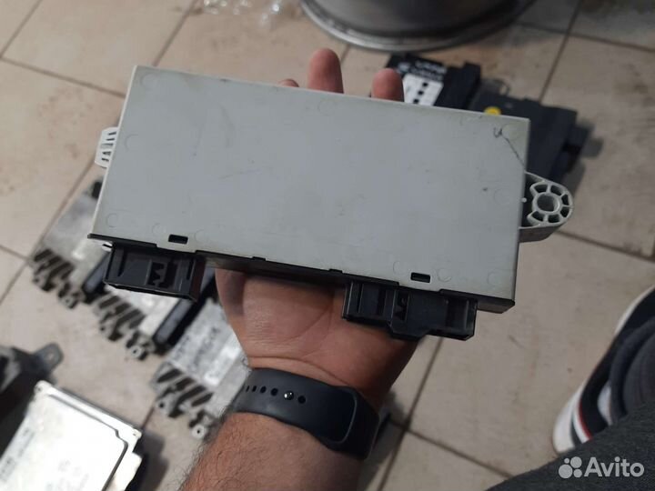 Блок управления CAS BMW X3 F25 5 F10