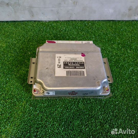 Блок управления двигателем Pontiac Vibe