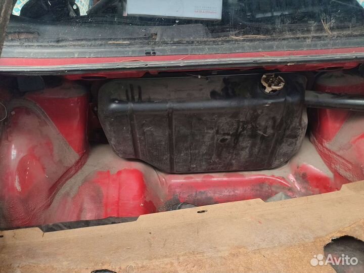 Audi 80 топливный бак