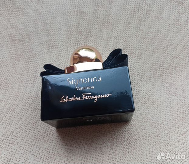 Духи женские, оригинал Salvatore Ferragamo