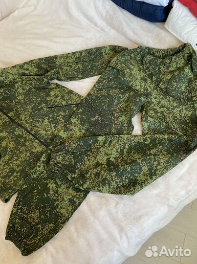 Камуфляжный костюм