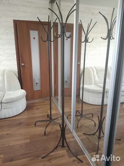 Вешалка напольная