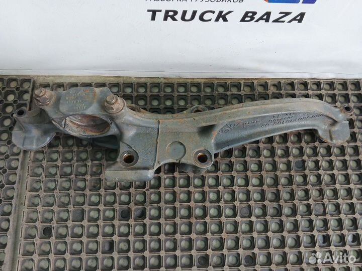 Кронштейн пневморессоры правый Daf XF106