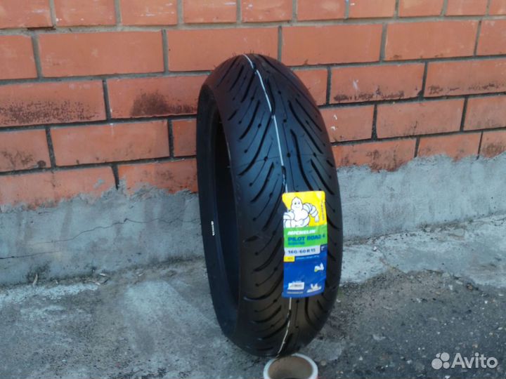 Мотошина 160 60 15 мишлен роад 4