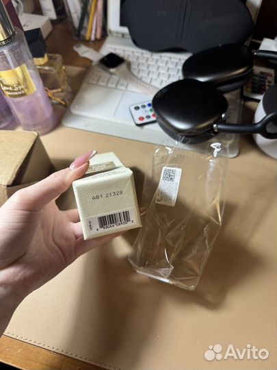 Tom ford white suede 50мл (оригинал,для девушек)