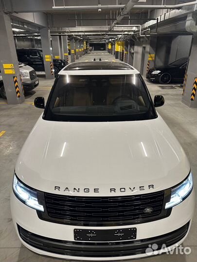 Land Rover Range Rover 4.4 AT, 2023, 300 км