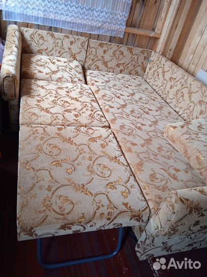 Угловой диван бу