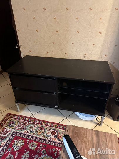 Тумба под телевизор