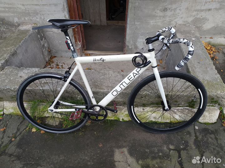 Шоссейный велосипед фикс
