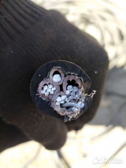 Силовой кабель 30 м