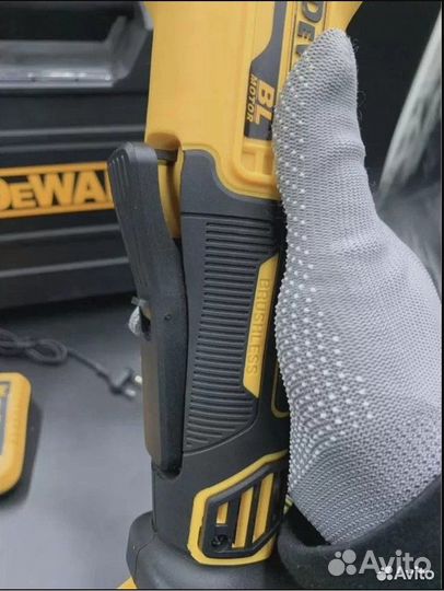 Болгарка аккумуляторная Dewalt 125.Новая.Гарантия