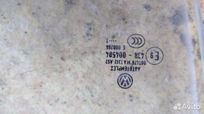 Стекло двери задней правой для VW Jetta 2006-2011