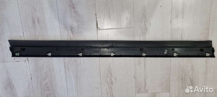 Молдинг двери пассат б5