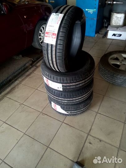 Kumho Ecsta HS52 195/50 R15
