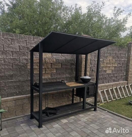 Мангал с крышей лофт