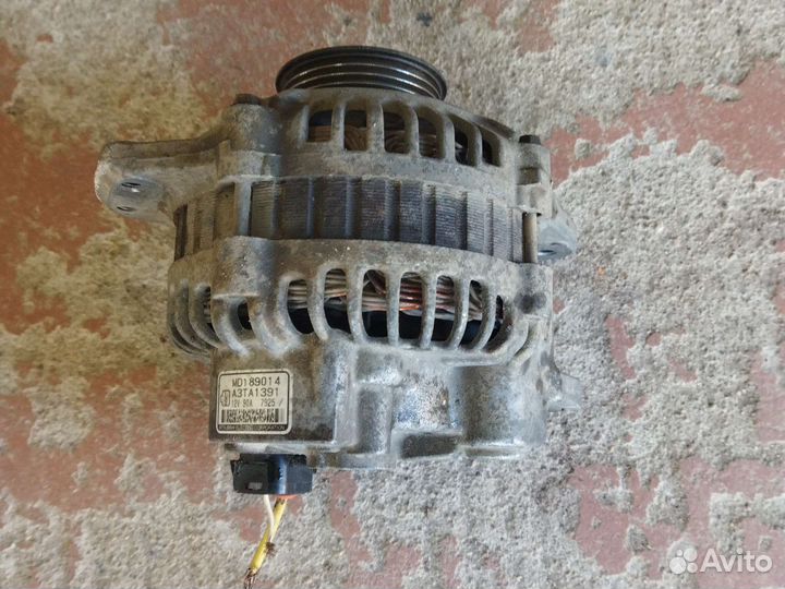 Генератор Mitsubishi Pajero 2